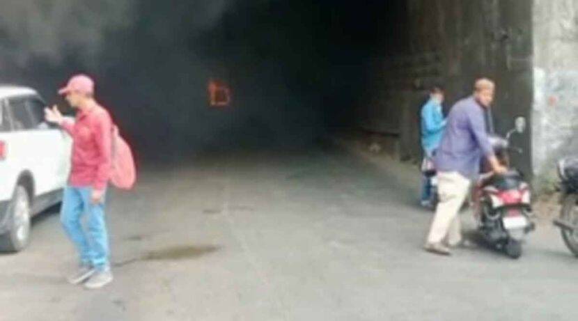 अयोध्येत मोठ्या दंगलीचा कट पोलिसांनी केला अयशस्वी; मशिदीबाहेर फेकल्या आक्षेपार्ह वस्तू