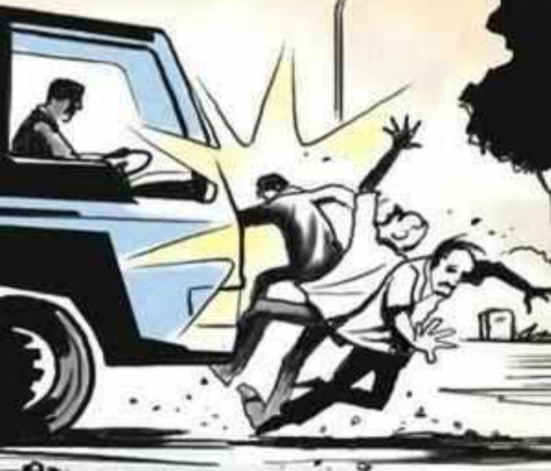 पीएमपीएमएलमध्ये शिरून ड्रायव्हरसह प्रवाशाला मारहाण करून लुटले