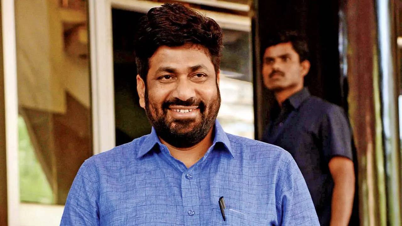 काँग्रेसचेही काही आमदार आमच्या संपर्कात’ ; बच्चू कडूच्या वक्तव्याने खळबळ