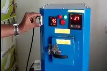 शहरात पालिका बसविणार ३२ ठिकाणी व्हेंडिंग मशीन्स, ५ रुपयात मिळणार पिशवी