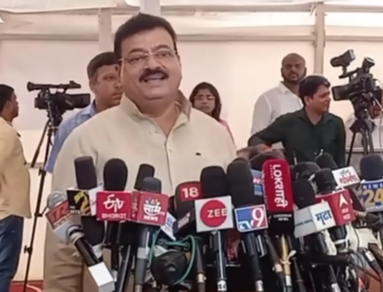 विरोधी पक्षनेतेपदासाठी भास्कर जाधव शिवसेनेकडून विधानसभा अध्यक्षांकडे शिफारस