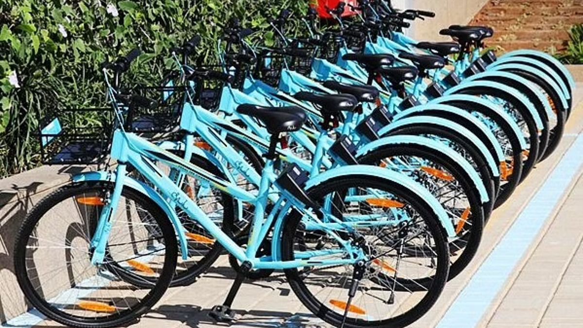 सरकारचा मोठा निर्णय: शाळेपासून २ किमी अंतरावर राहणाऱ्या विद्यार्थ्यांना मिळणार सायकल