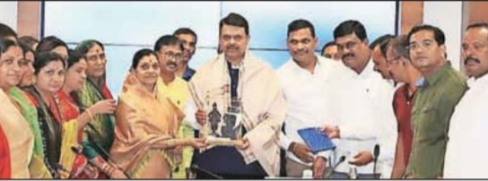 भाजप नेत्यांनी घेतली उपमुख्यमंत्री देवेंद्र फडणवीस यांची भेट