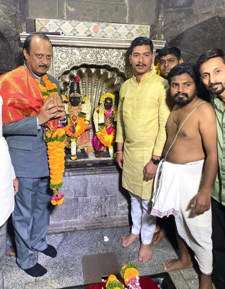 माऊलींच्या दर्शनाला पोहचले अजित पवार