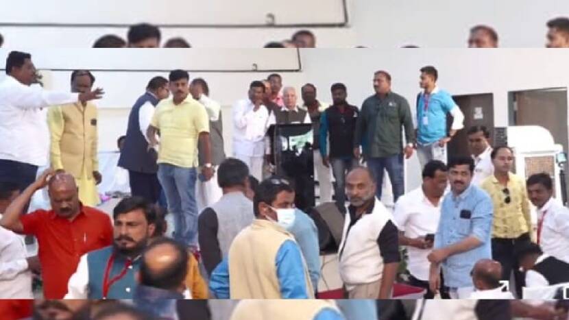 राहुल गांधी यांचे गुणगान गायल्याने खासदार कुमार केतकर यांना भाषणावेळी गोंधळ