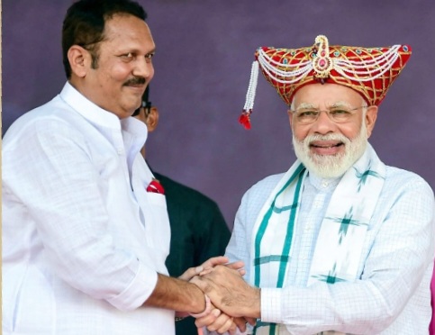 राज्यपाल भगतसिंह कोश्यारी यांना तातडीने पदावरुन दूर करा’, उदयनराजे यांची पंतप्रधान नरेंद्र मोदी यांच्याकडे तक्रार