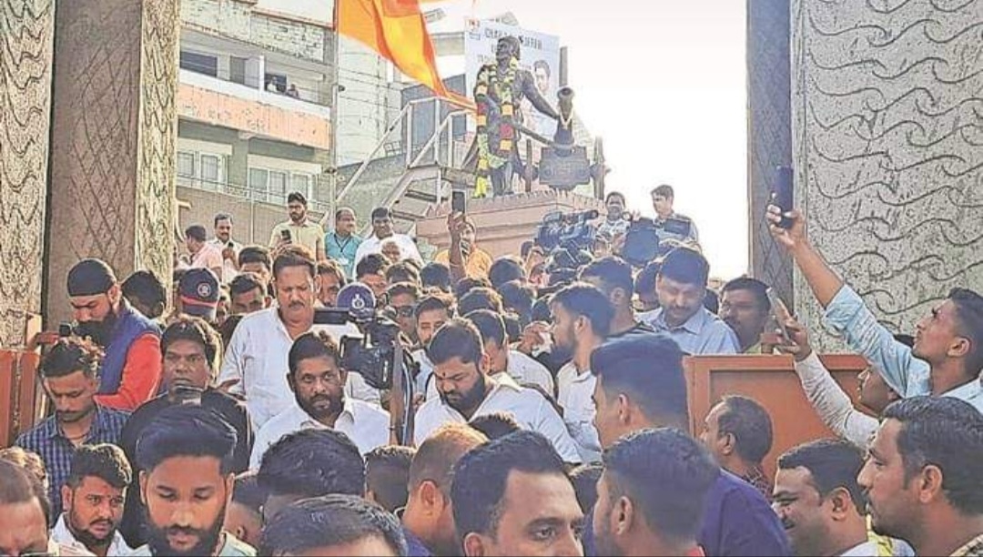 छत्रपतींच्या समाधीजवळ आत्मक्‍लेष करण्यासाठी उदयनराजे रायगडाकडे मार्गस्थ