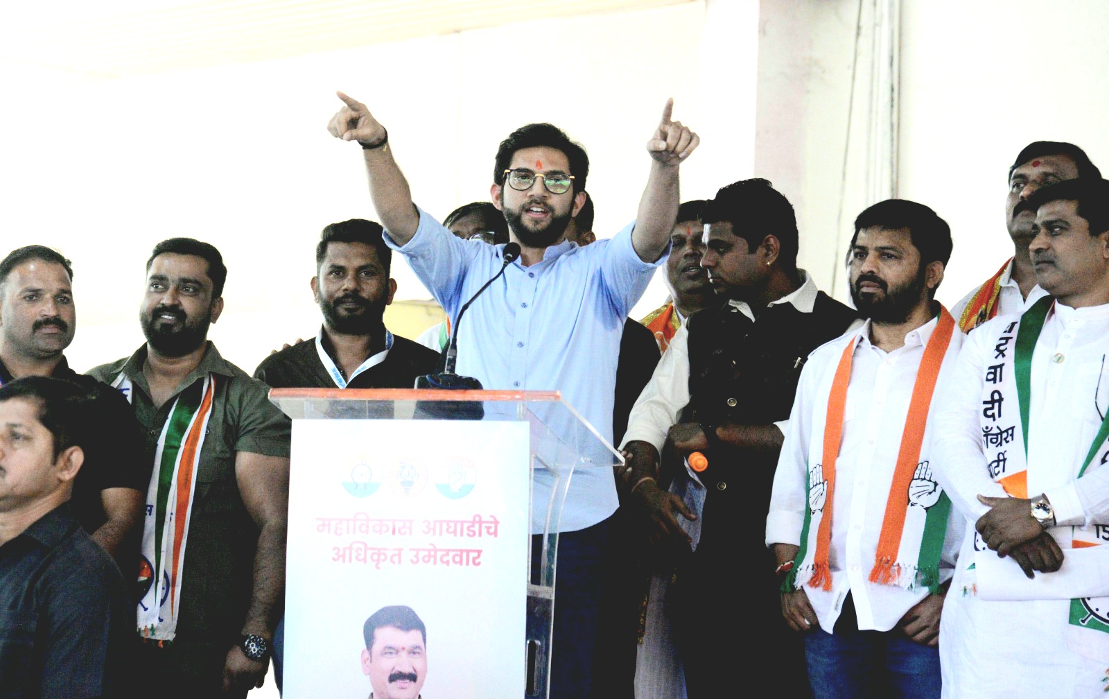 चिंचवडमध्ये काटे की नव्हे, ‘काटे से टक्कर’ - आदित्य ठाकरे