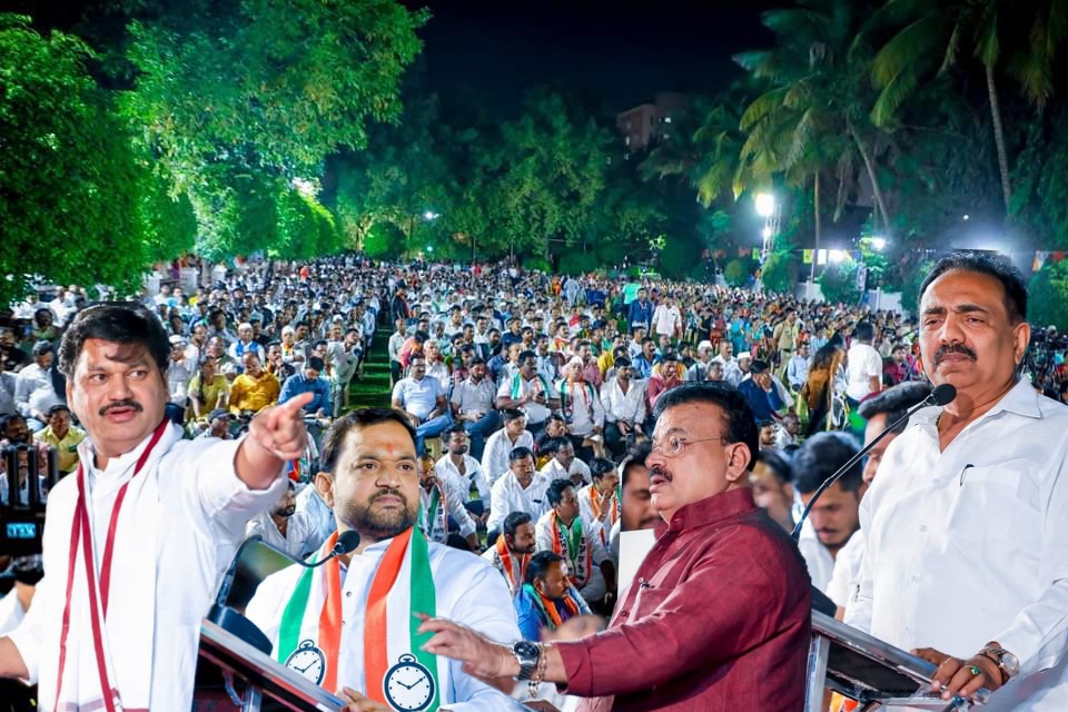 नाना काटे यांच्या प्रचारार्थ महाविकास आघाडीतील नेत्यांनी चिंचवडचे रणागण तापवले