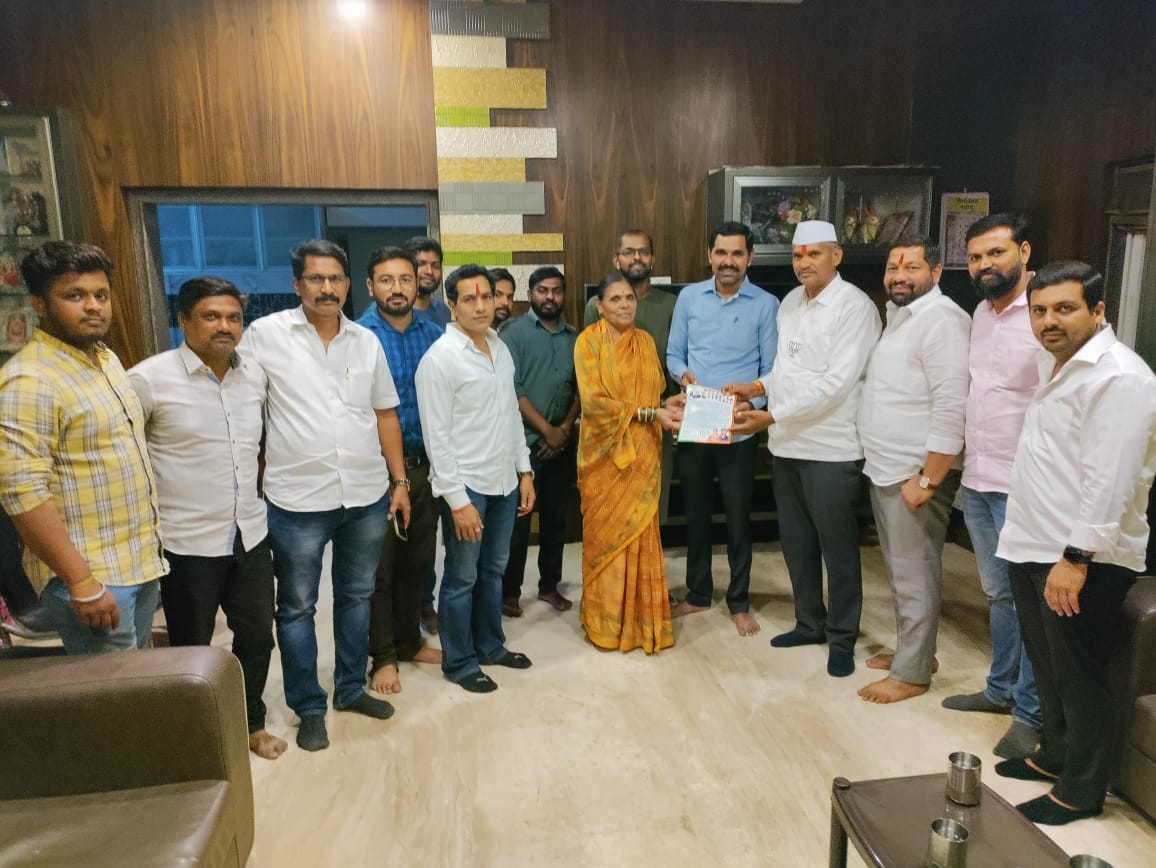 वाकडचे कलाटे आणि वाकडकर कुटुंबिय कमळासोबतच; विजय जगताप यांनी घरोघरी साधला संवाद