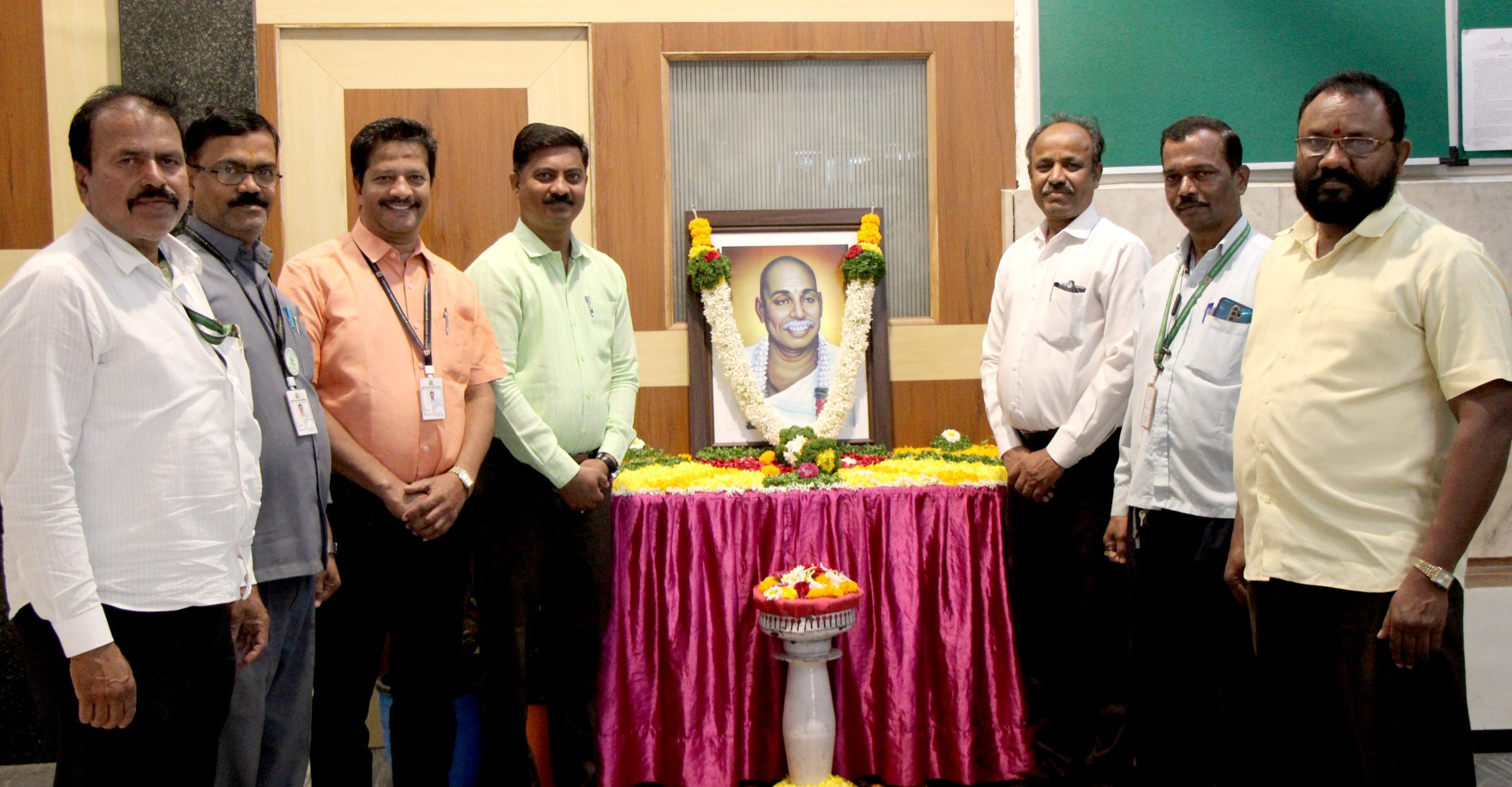 राष्ट्रसंत तुकडोजी महाराज यांची जयंती उत्साहात साजरी