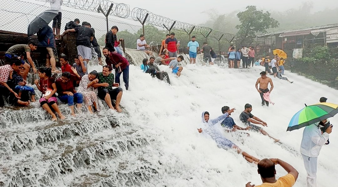 पर्यटकांना विक इंडसाठी आनंद वार्ता, भुशी धरण ओव्हरफ्लो