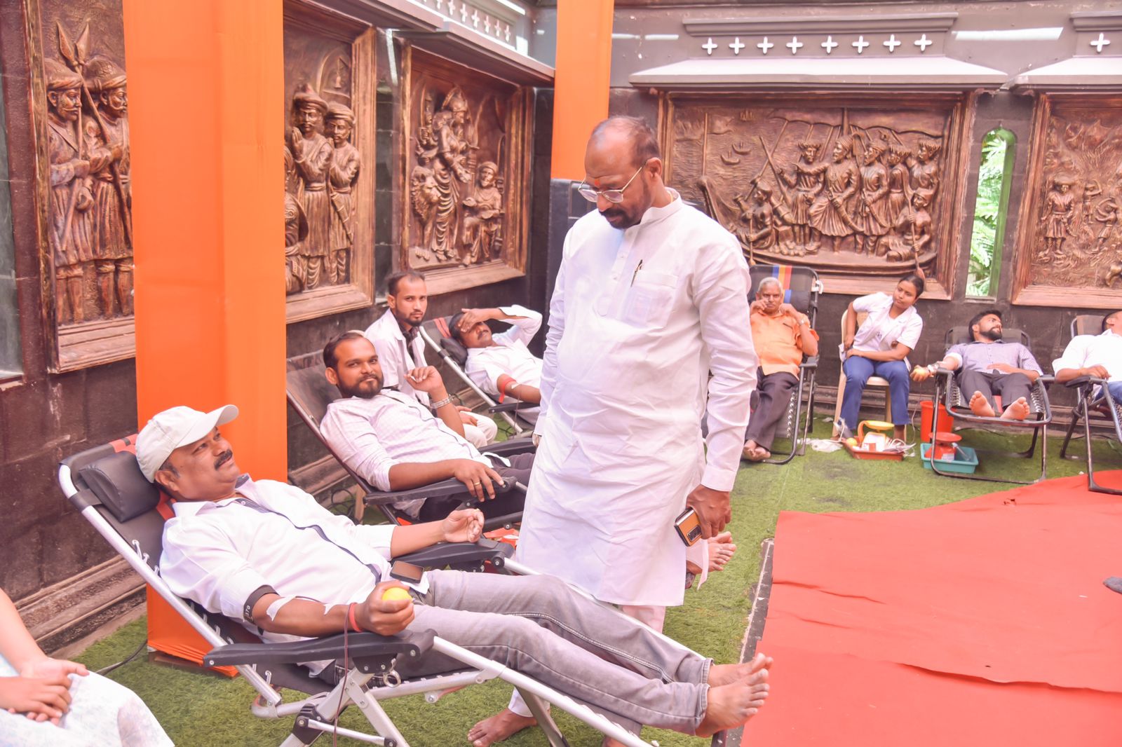 रहाटणीत रक्तदानाचा आकडा चारशे पार... हीच छत्रपतीच्या विचारांची धार...