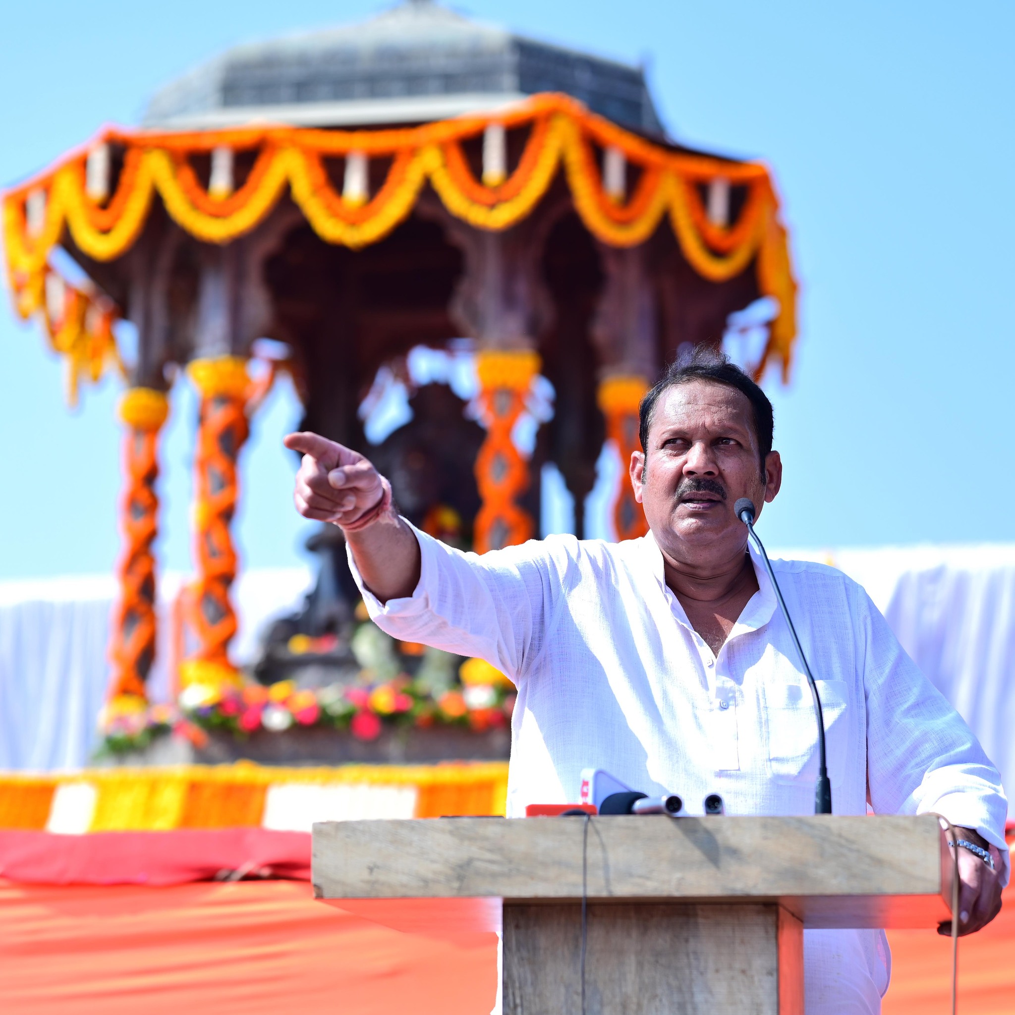 भाजपा देशाचं भविष्य तर काँग्रेस भूतकाळ ; उदयनराजे