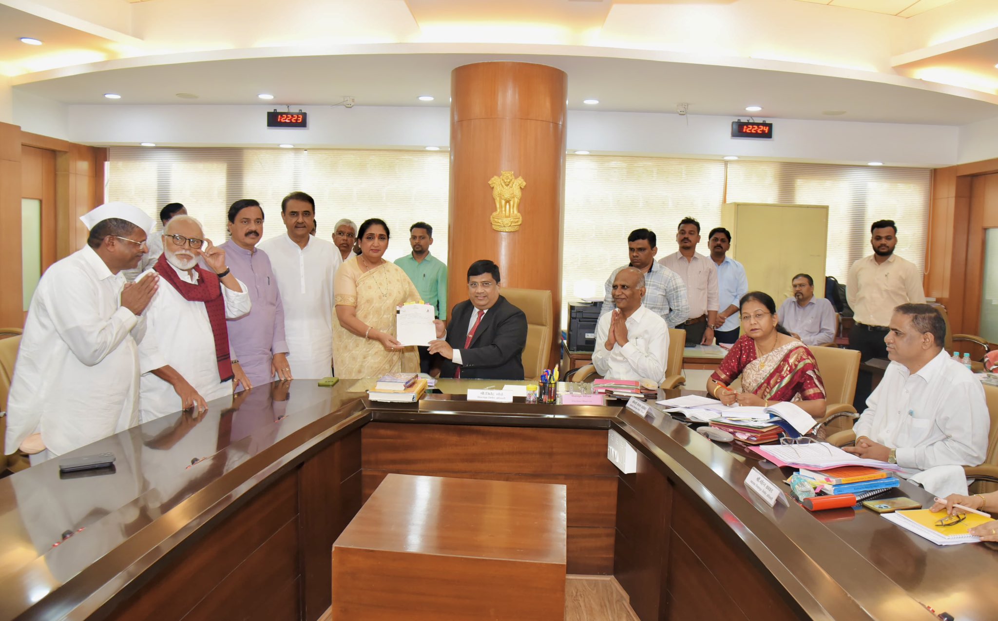 बारामतीला मिळाली दुसरी महिला खासदार, सुनेत्रा पवारांची राज्यसभेवर बिनविरोध निवड