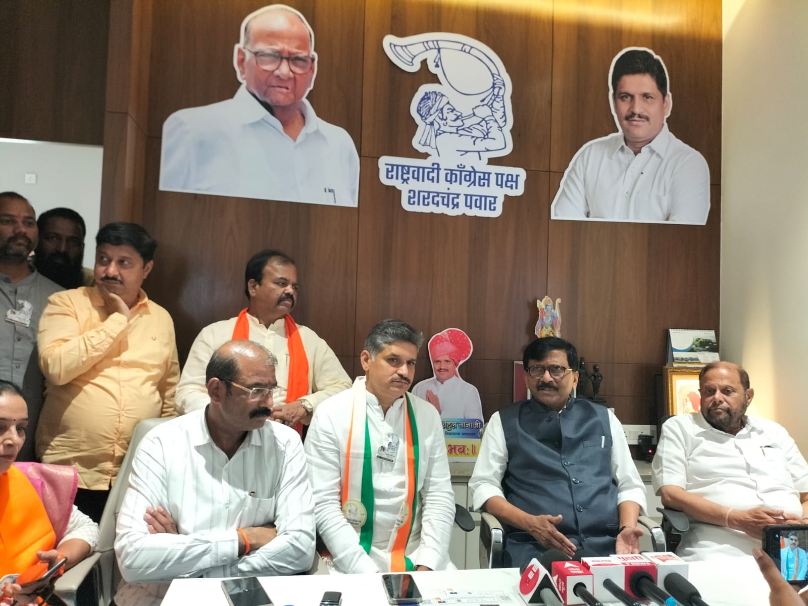 खरा शिवसैनिक ठाकरेंसोबतच, महाविकास आघाडीधर्म पाळणार - संजय राऊत